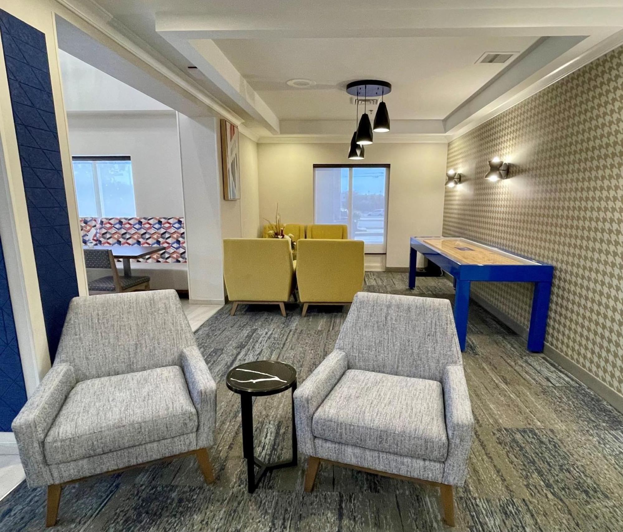 Holiday Inn Express & Suites - Tuscaloosa-University By Ihg Dış mekan fotoğraf